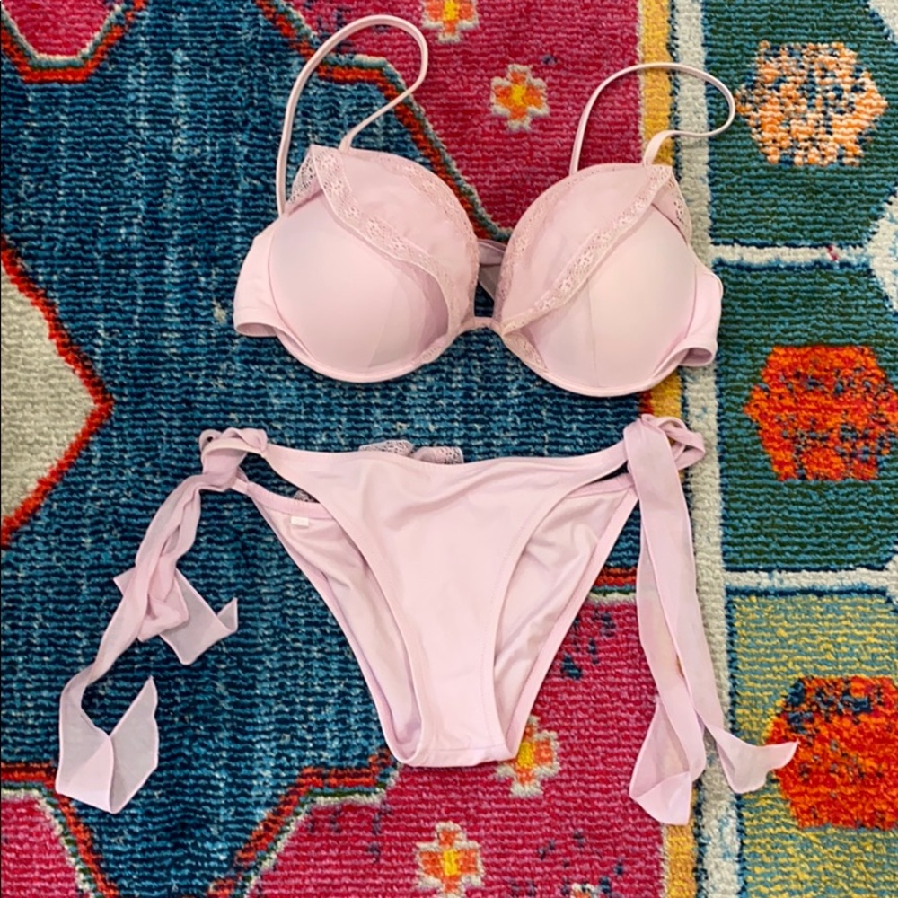 COPY - Victoria’s Secret light pink bikini